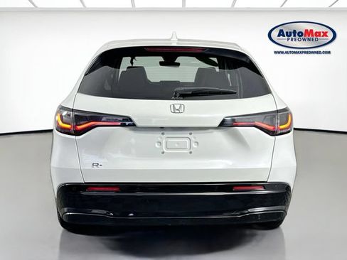 Used 2023 Honda HR-V EX-L image 8