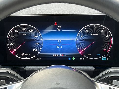 Certified 2025 Mercedes-Benz GLA 250 4MATIC image 25