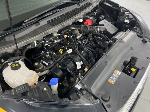 Used 2019 Ford Edge SEL w/ Equipment Group 201A image 10
