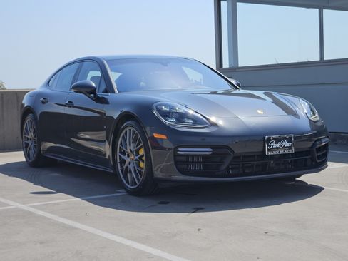Certified 2019 Porsche Panamera GTS AWD/4WD image 10