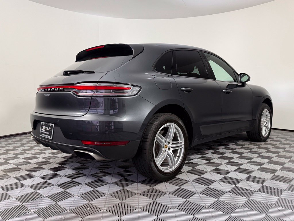 Certified 2021 Porsche Macan AWD/4WD image 7