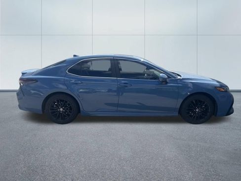 Used 2023 Toyota Camry SE w/ Audio Upgrade Package FWD image 2