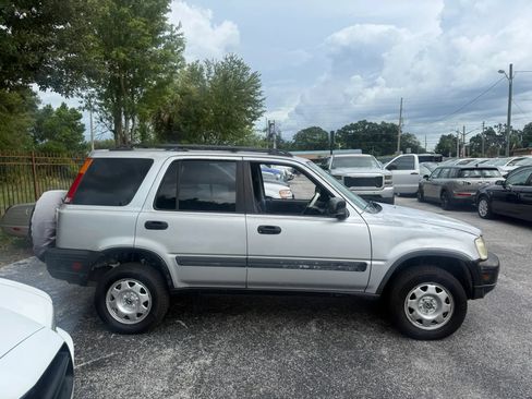 Used 1999 Honda CR-V LX image 4