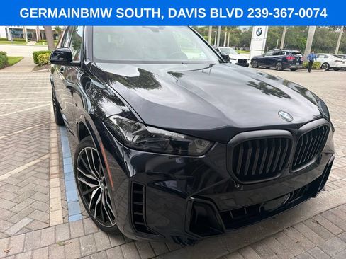 Used 2024 BMW X5 xDrive40i w/ M Sport Package AWD/4WD image 29