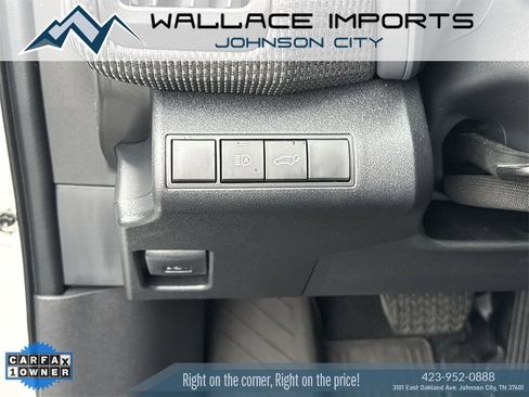 Used 2024 Toyota bZ4X Limited image 35