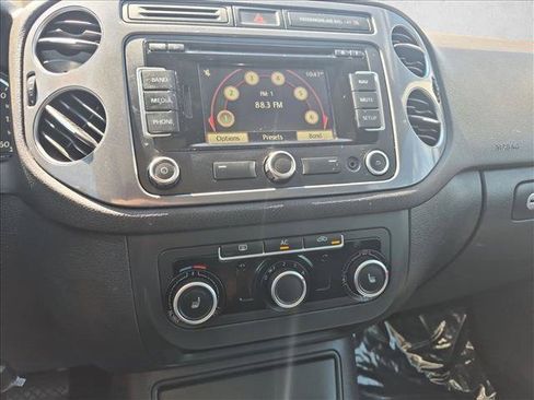 Used 2012 Volkswagen Tiguan S AWD/4WD image 14
