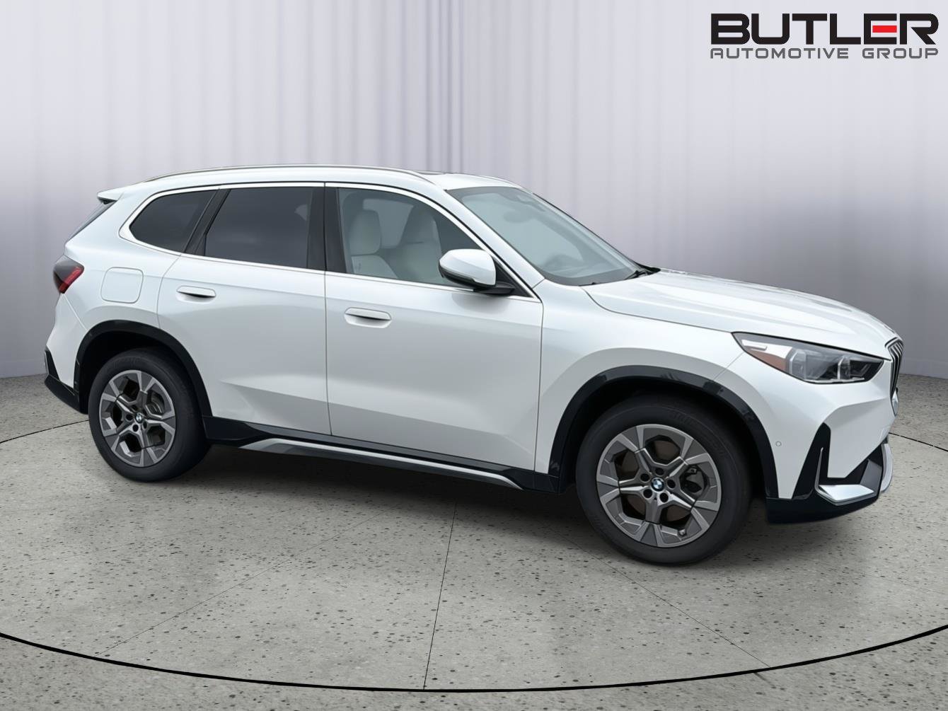 Used 2026 BMW X1 xDrive28i w/ Technology Package AWD/4WD image 5