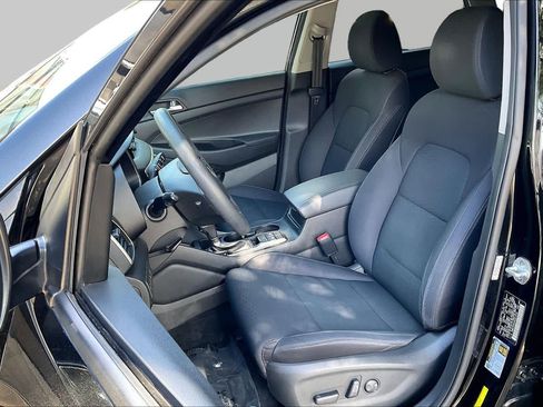 Used 2019 Hyundai Tucson Value FWD image 8