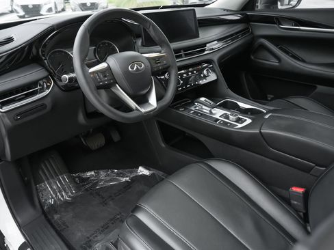 Used 2024 INFINITI QX60 Pure image 6