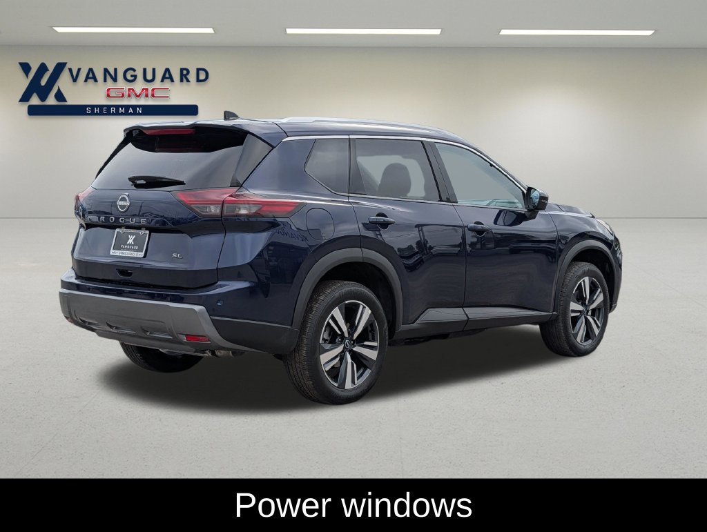 Used 2026 Nissan Rogue SL FWD image 6