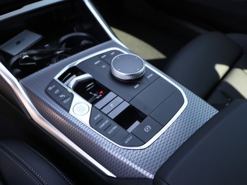 Certified 2025 BMW 330i Sedan w/ M Sport Package image 24