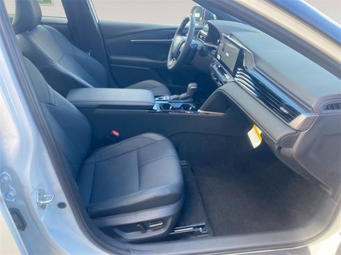 Used 2026 Toyota Camry XSE image 15