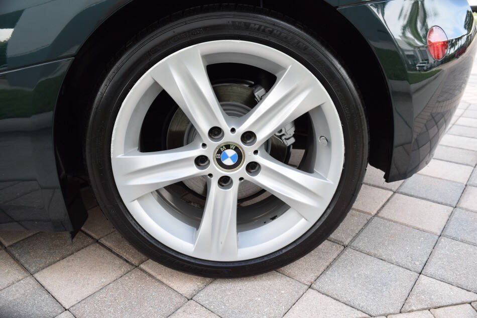 Used 2008 BMW Z4 3.0si RWD image 82