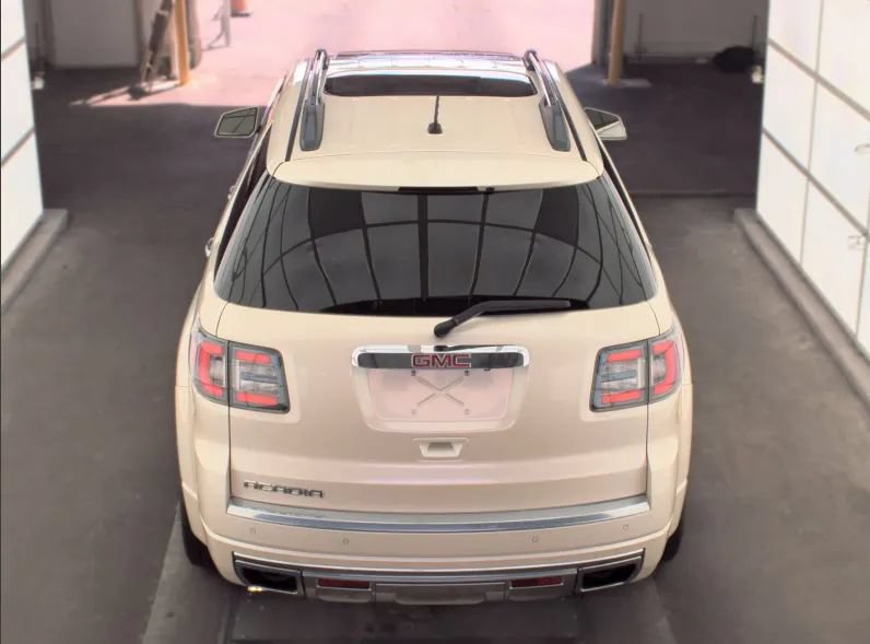 Used 2015 GMC Acadia Denali FWD image 4