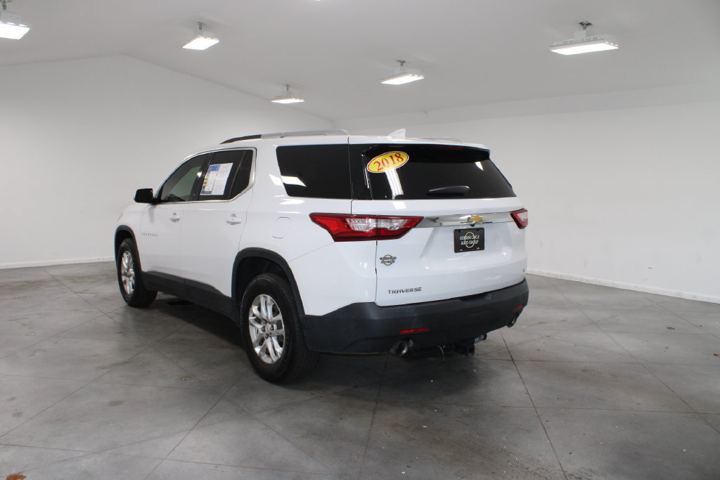Used 2018 Chevrolet Traverse LT FWD image 7