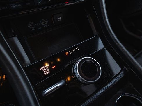 Used 2024 Jeep Grand Cherokee L Limited w/ Luxury Tech Group II image 26