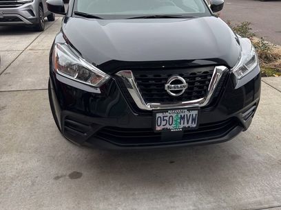 Used 2020 Nissan Kicks SV