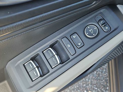 New 2025 Honda Accord LX image 14