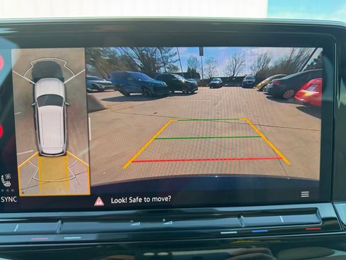 New 2026 Volkswagen Atlas SEL Premium R-Line image 19