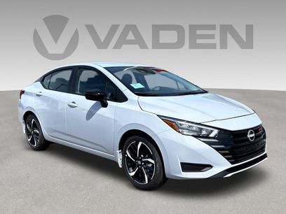 New 2025 Nissan Versa SR w/ Trunk Package