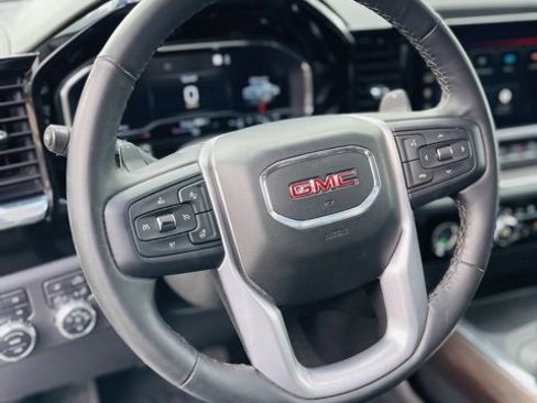 Used 2023 GMC Sierra 1500 SLT w/ SLT Convenience Package image 12