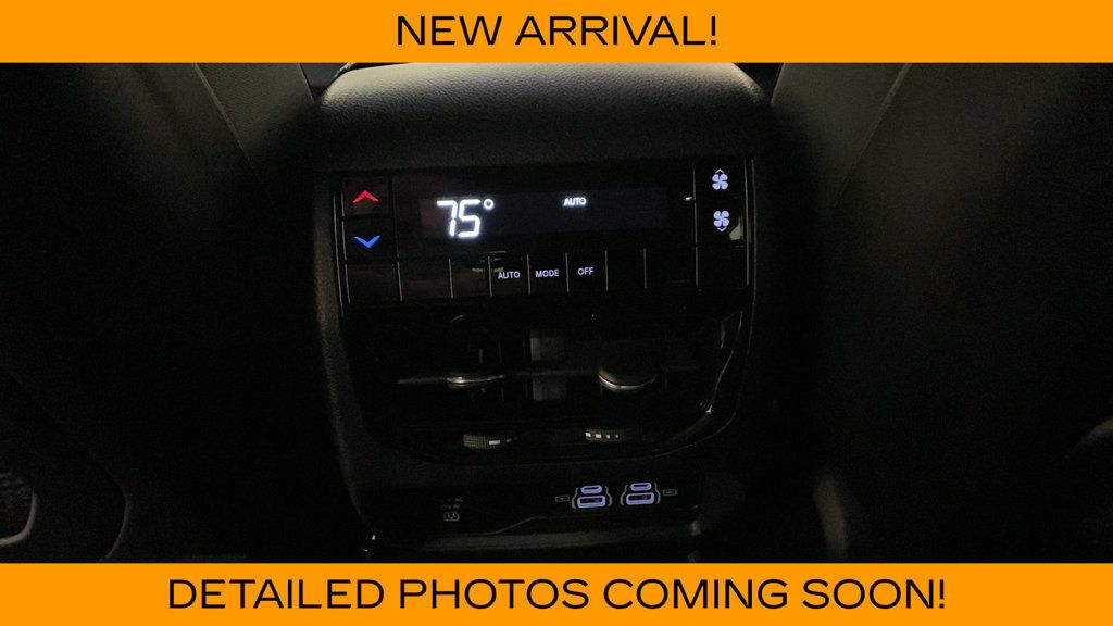 Used 2021 Jeep Grand Cherokee L Laredo AWD/4WD image 24