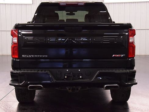 Used 2022 Chevrolet Silverado 1500 RST w/ Z71 Off-Road Package AWD/4WD image 6