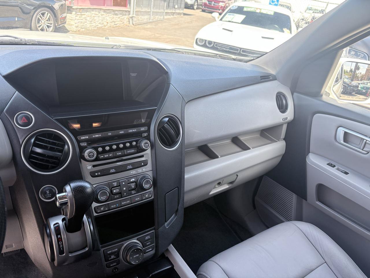 Used 2013 Honda Pilot Touring image 11
