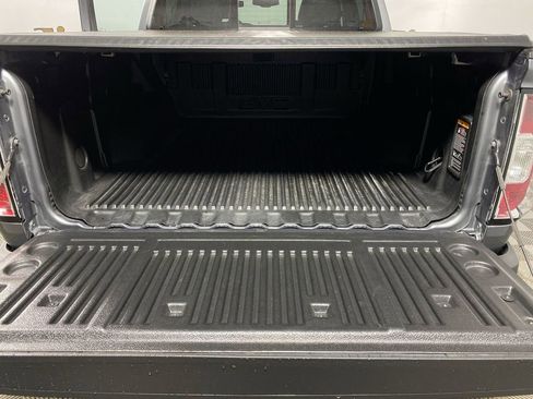 Used 2022 GMC Canyon Elevation w/ Elevation Premium Package image 22