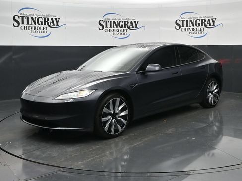 Used 2026 Tesla Model 3 RWD image 3