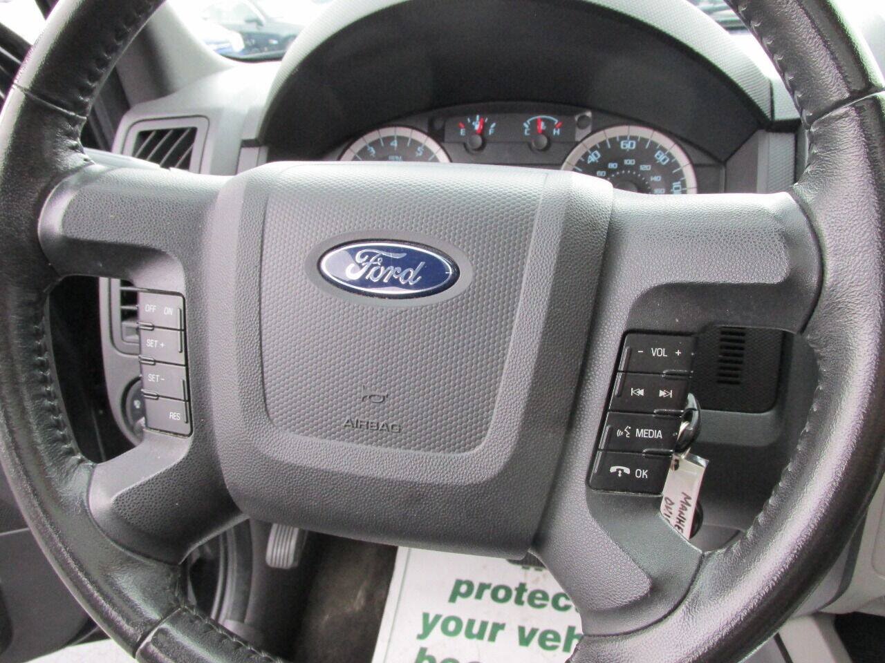 Used 2012 Ford Escape XLT FWD image 19
