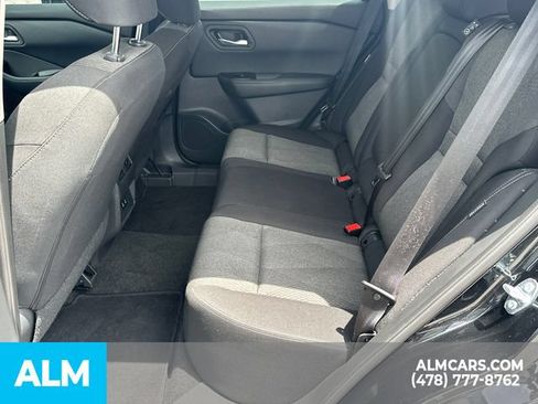 Used 2025 Nissan Rogue SV FWD image 24