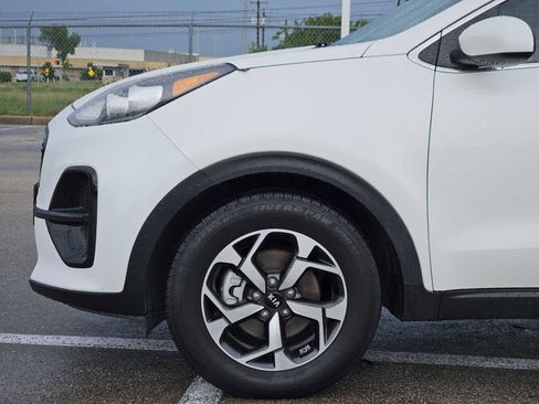 Used 2022 Kia Sportage LX FWD image 8