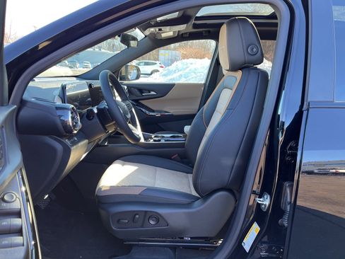 New 2026 Chevrolet Equinox ACTIV image 13