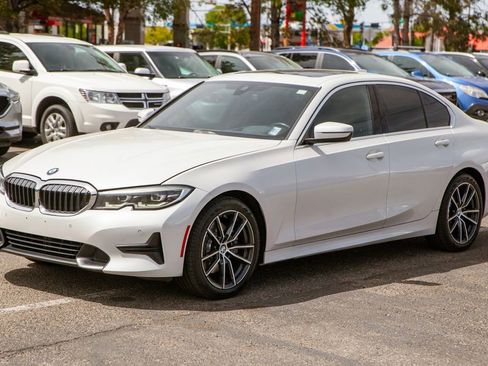 Used 2019 BMW 330i Sedan RWD image 9