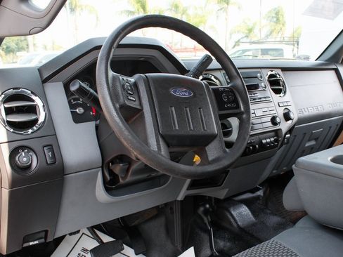 Used 2016 Ford F450 XLT image 17