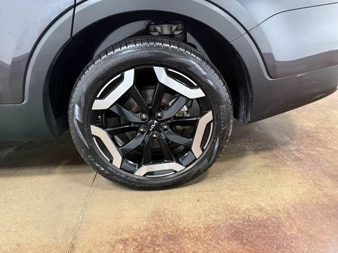 Used 2025 Kia Telluride S AWD/4WD image 91