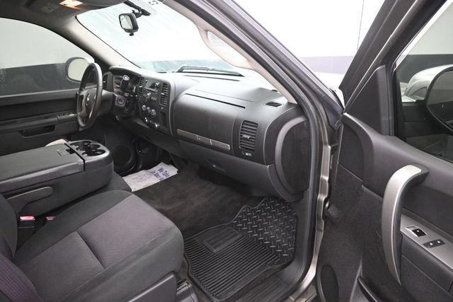 Used 2013 Chevrolet Silverado 1500 LT w/ Convenience Package RWD image 9