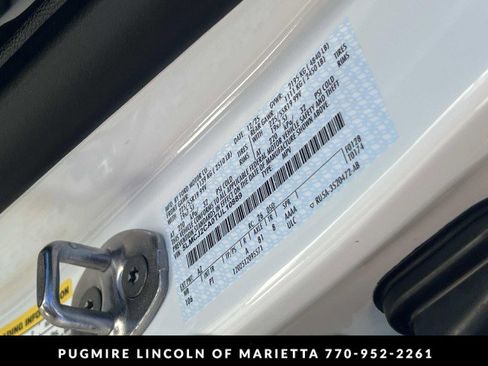 New 2026 Lincoln Corsair Reserve w/ Rear Removable Package Tray image 30