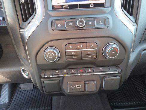 New 2026 Chevrolet Silverado 1500 Custom Trail Boss AWD/4WD image 23