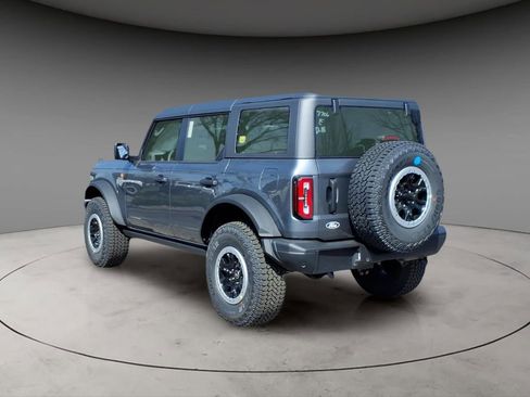 New 2026 Ford Bronco Badlands image 3