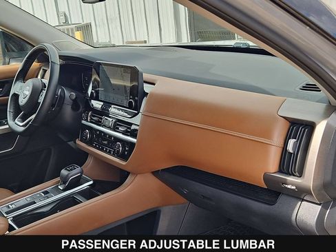 Used 2023 Nissan Pathfinder Platinum w/ Cargo Package FWD image 30