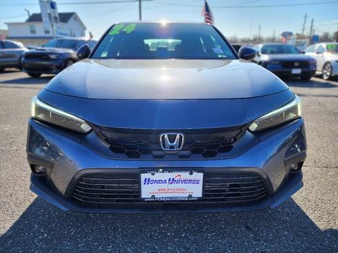 Used 2024 Honda Civic Sport Touring image 8