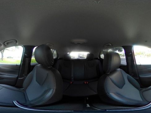 Used 2025 Buick Encore GX Preferred FWD image 37