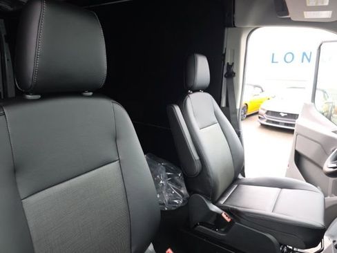 New 2026 Ford Transit 150 148 Medium Roof image 31