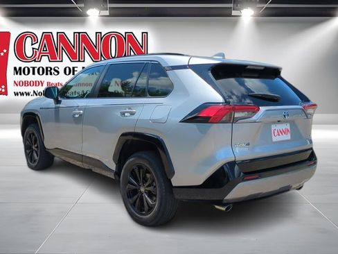 Used 2023 Toyota RAV4 SE AWD/4WD image 7