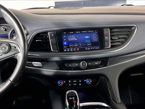Used 2021 Buick Enclave Essence w/ Sound and Sites Package image 7