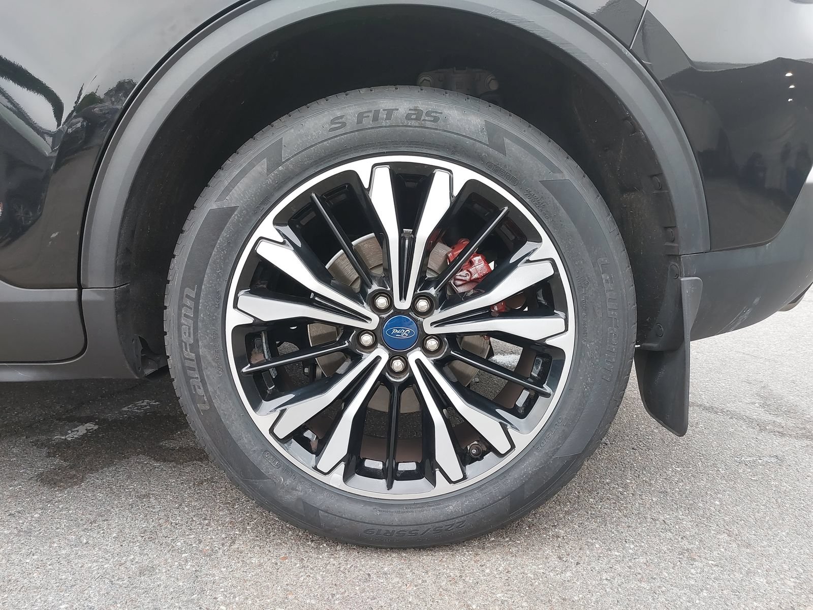 Used 2022 Ford Escape SE w/ SE Sport Appearance Package FWD image 37