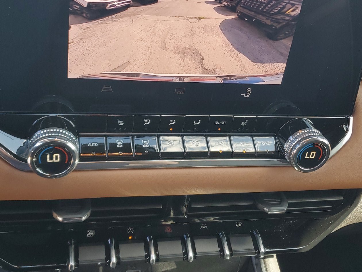 New 2026 GMC Canyon AT4 AWD/4WD image 23