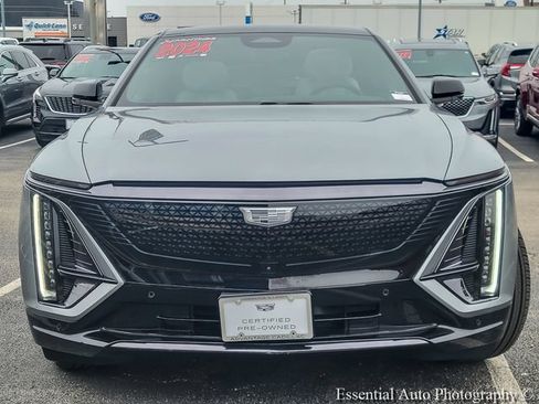 Certified 2024 Cadillac Lyriq Sport w/ LPO, Floor Liner Package AWD/4WD image 5